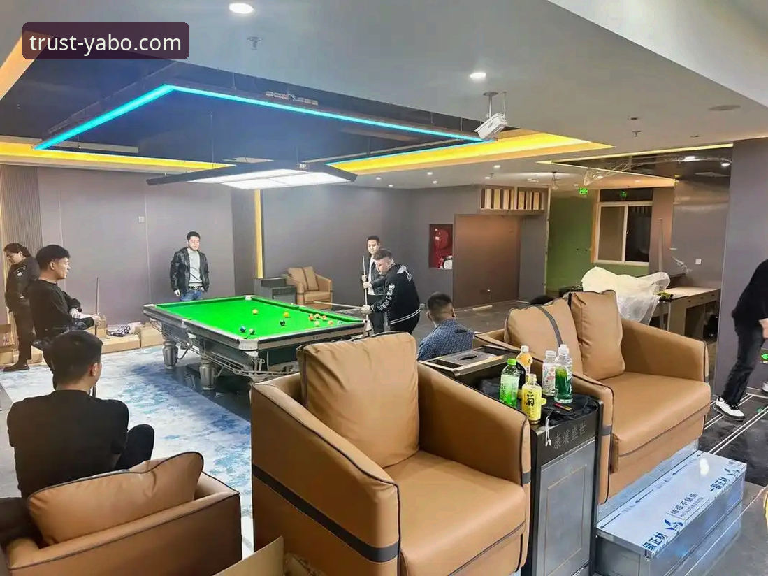 亚博官方网站手机版 vs 网页端：2024年移动娱乐平台选择指南